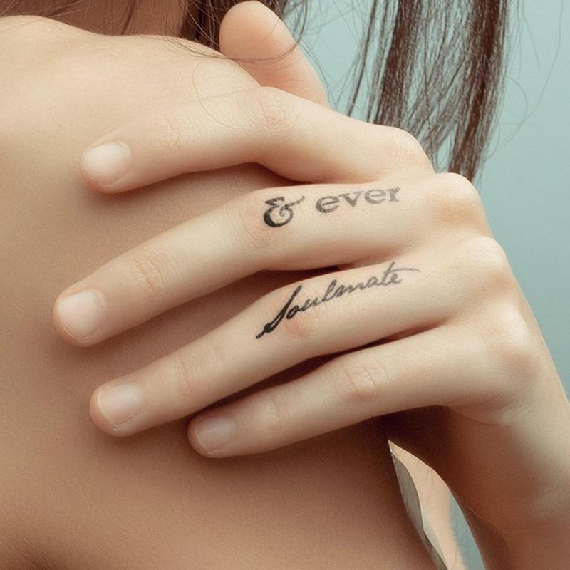 Heart Pattern Temporary Tattoo Sticker, 1 Sheet Y2K Style Fake Tattoo Sticker, Body Art Decoration for Women & Men, Christmas Gift