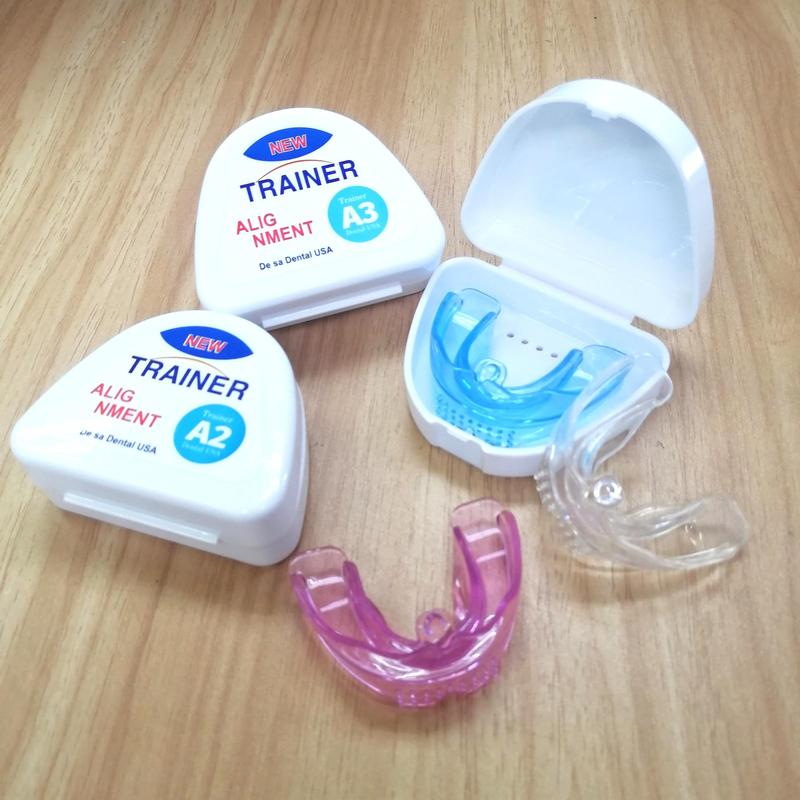 Silicone Mouth Guard, 1 Set 3 Stage Silicone Alignment Trainer Teeth Retainer, Teeth Straightening Tool for Men & Women