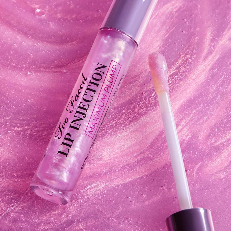 Too Faced Lip Injection Maximum Plump Extra Strength Lip Plumper Gloss