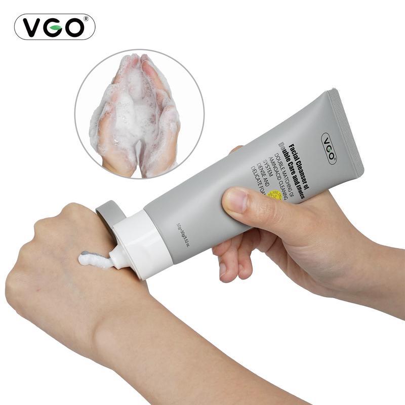 VGO-Vitamin C Serum Moisturizer and Facial Cleanser Set Suitable for sensitive skin and Skincare Facial Daily Moisture Serum Gentle