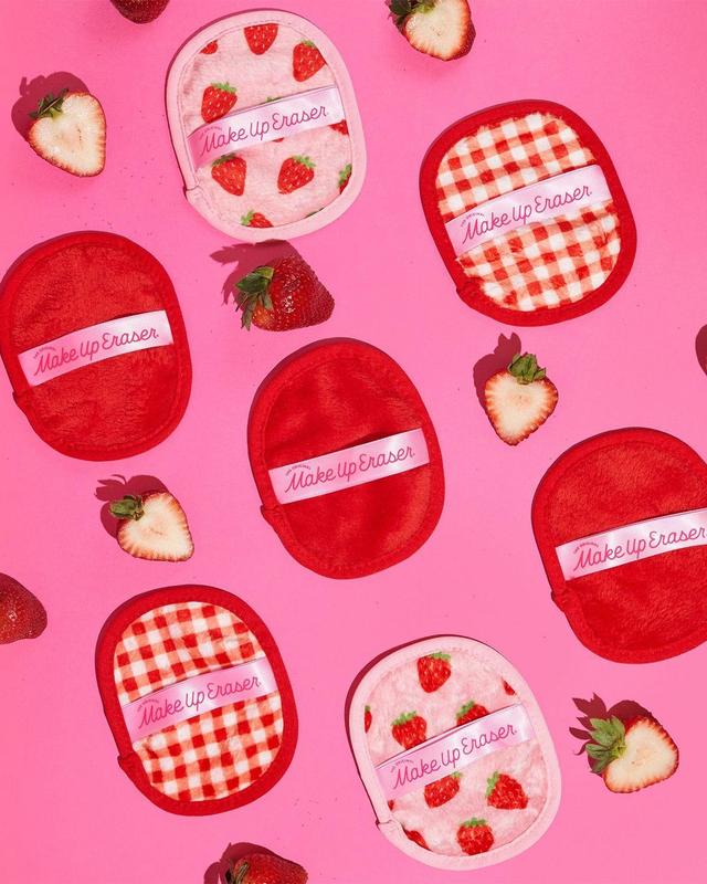 Strawberry Fields 7-Day Set - Erase Makeup with JUST WATER, Reusable & Machine Washable Makeup Remover